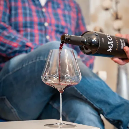 Opus One Luxury & Wine Ξενοδοχείο Φάρο